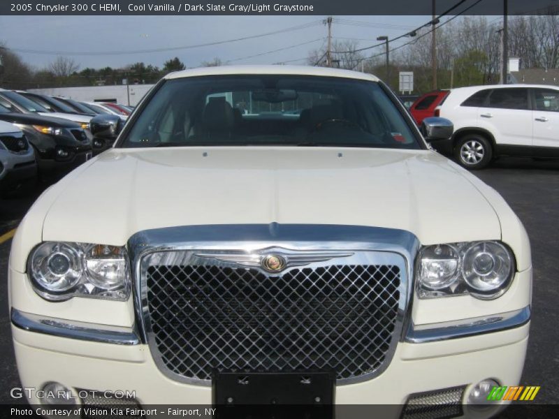 Cool Vanilla / Dark Slate Gray/Light Graystone 2005 Chrysler 300 C HEMI