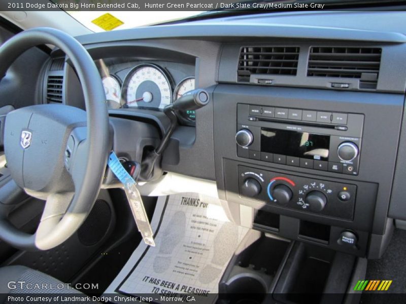 Hunter Green Pearlcoat / Dark Slate Gray/Medium Slate Gray 2011 Dodge Dakota Big Horn Extended Cab