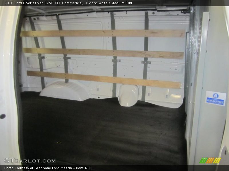 Oxford White / Medium Flint 2010 Ford E Series Van E250 XLT Commericial