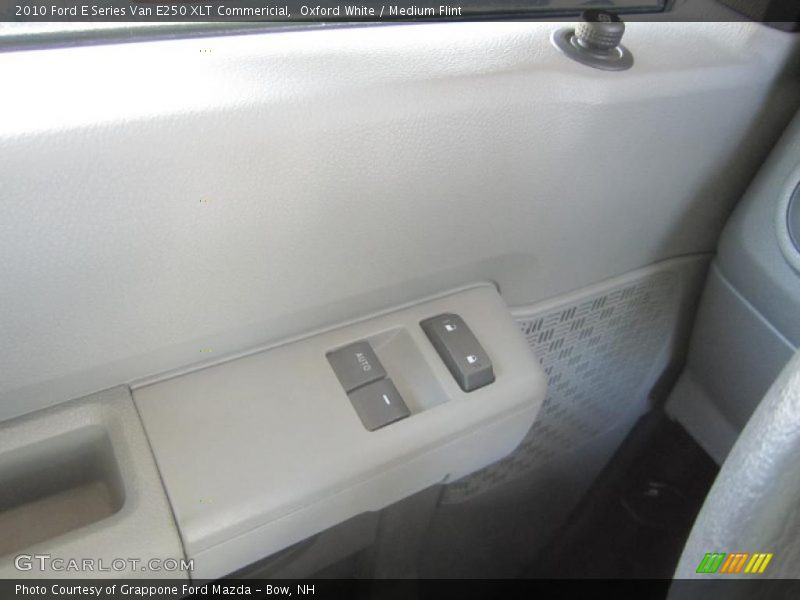 Oxford White / Medium Flint 2010 Ford E Series Van E250 XLT Commericial