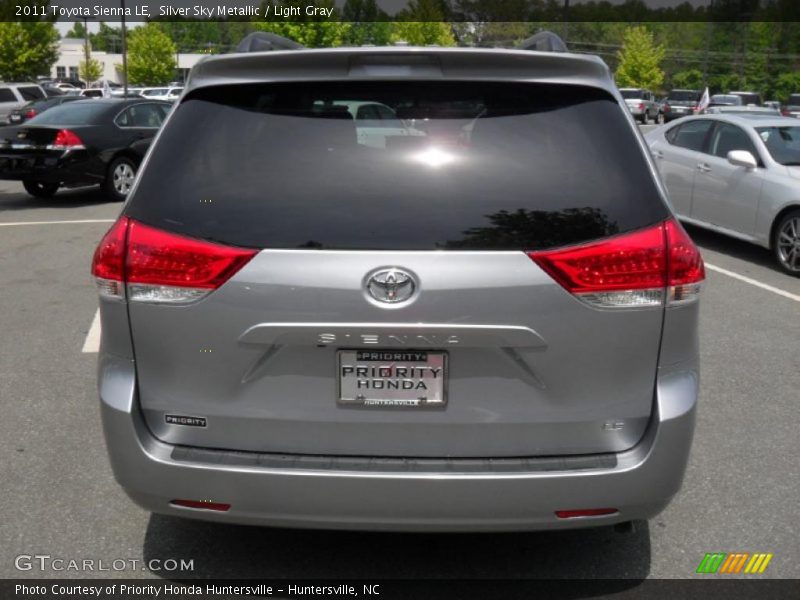 Silver Sky Metallic / Light Gray 2011 Toyota Sienna LE