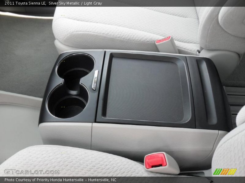 Silver Sky Metallic / Light Gray 2011 Toyota Sienna LE