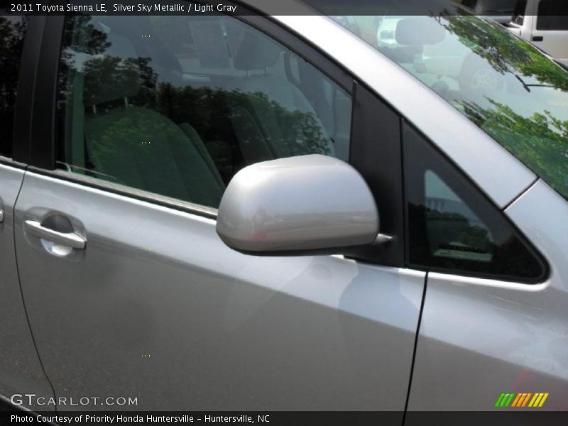 Silver Sky Metallic / Light Gray 2011 Toyota Sienna LE