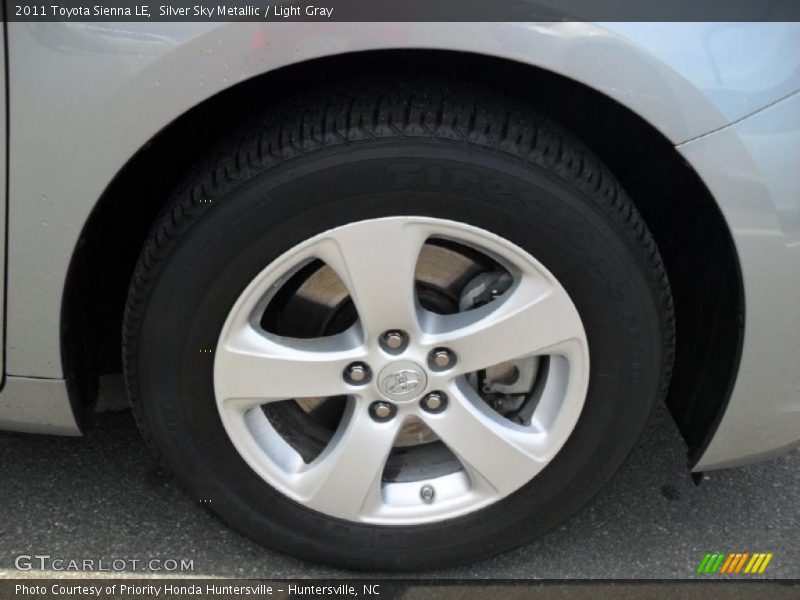 Silver Sky Metallic / Light Gray 2011 Toyota Sienna LE