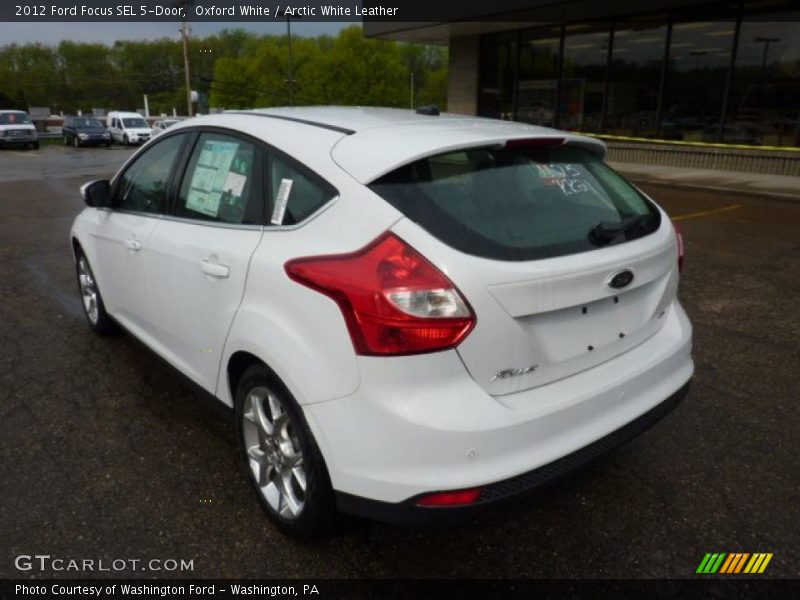  2012 Focus SEL 5-Door Oxford White