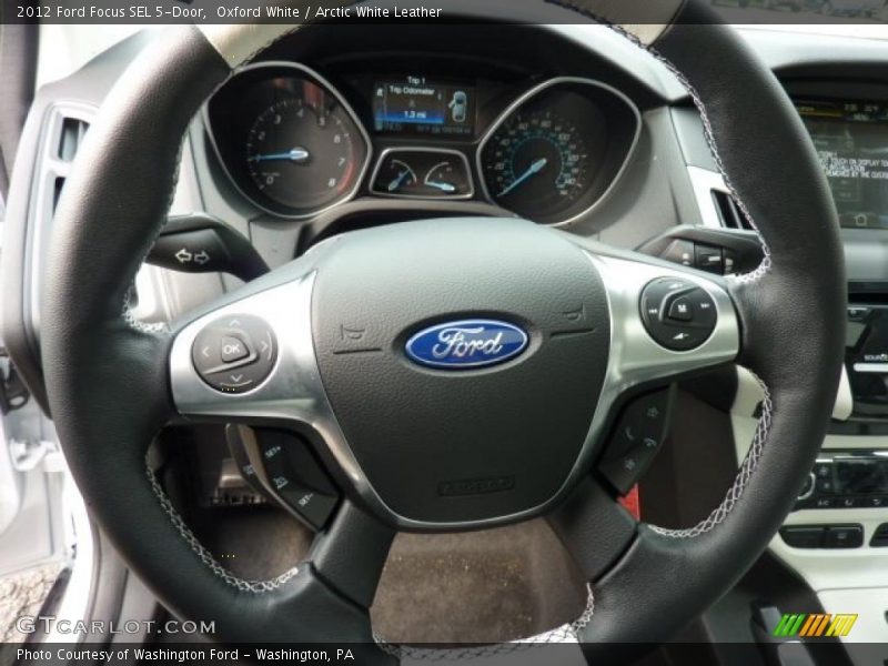  2012 Focus SEL 5-Door Steering Wheel