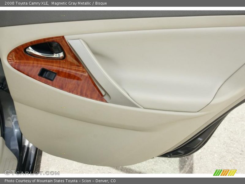 Magnetic Gray Metallic / Bisque 2008 Toyota Camry XLE
