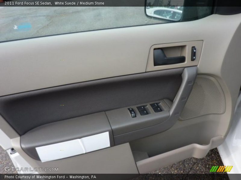 White Suede / Medium Stone 2011 Ford Focus SE Sedan
