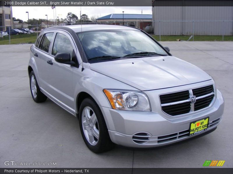 Bright Silver Metallic / Dark Slate Gray 2008 Dodge Caliber SXT
