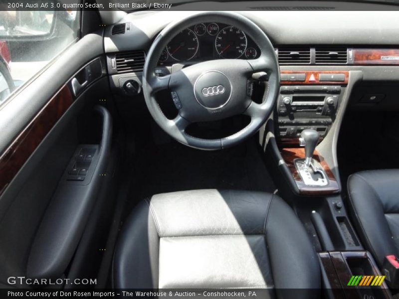 Dashboard of 2004 A6 3.0 quattro Sedan