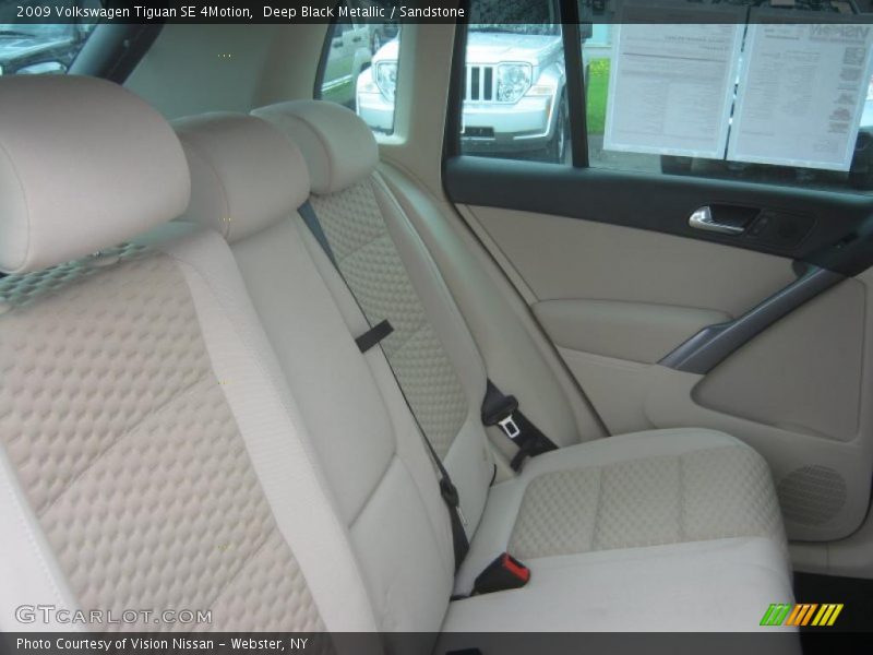 Deep Black Metallic / Sandstone 2009 Volkswagen Tiguan SE 4Motion