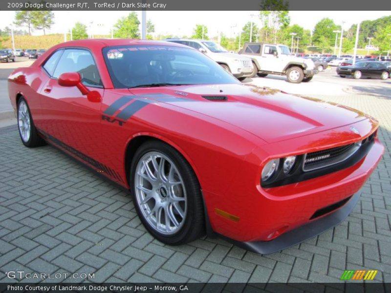 Front 3/4 View of 2009 Challenger R/T