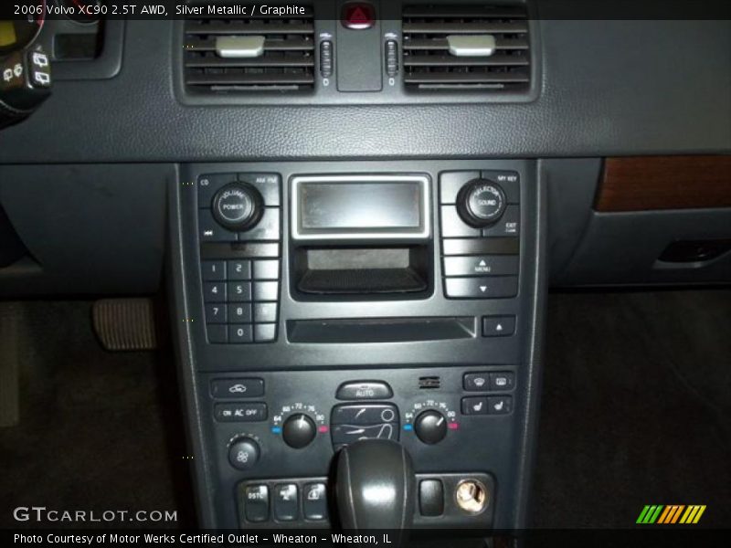 Silver Metallic / Graphite 2006 Volvo XC90 2.5T AWD