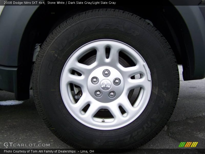 Stone White / Dark Slate Gray/Light Slate Gray 2008 Dodge Nitro SXT 4x4