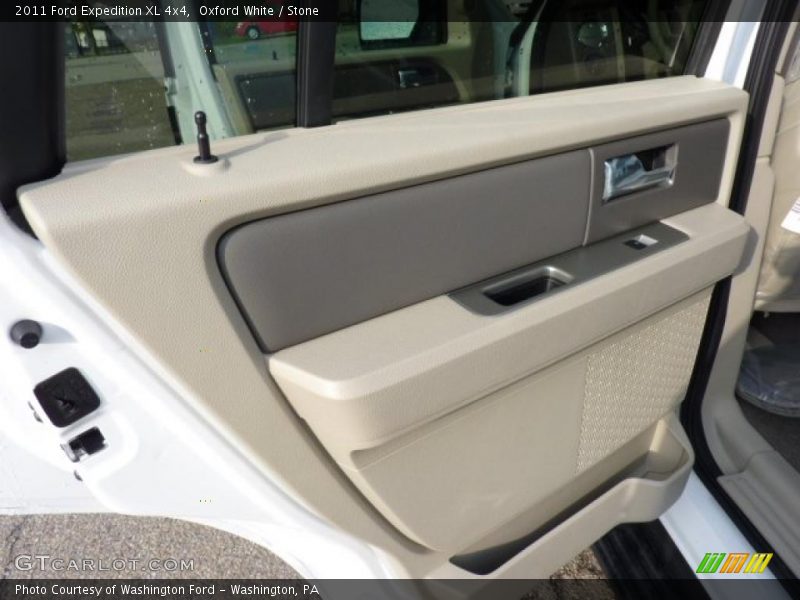 Oxford White / Stone 2011 Ford Expedition XL 4x4