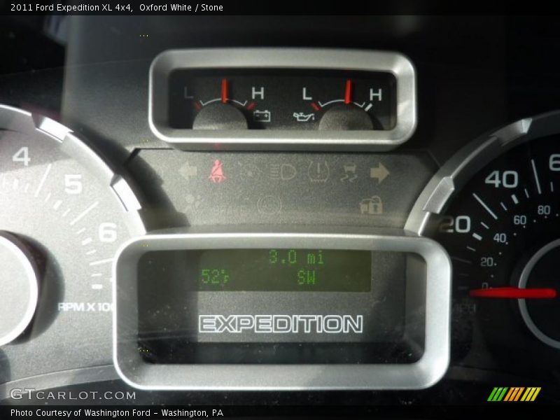Oxford White / Stone 2011 Ford Expedition XL 4x4