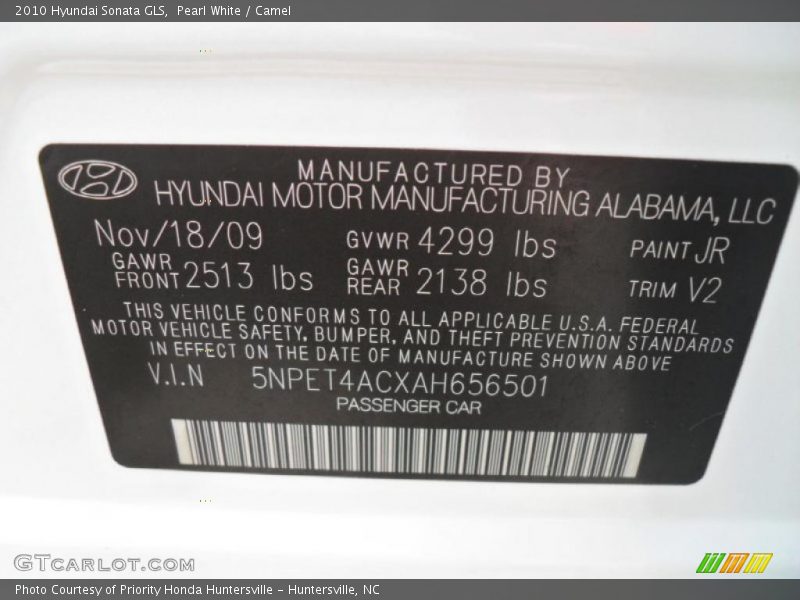 Pearl White / Camel 2010 Hyundai Sonata GLS