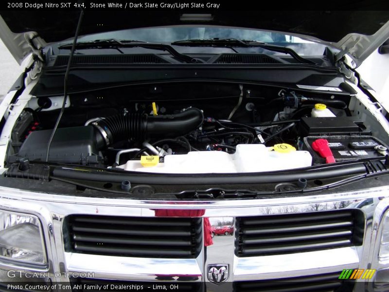 Stone White / Dark Slate Gray/Light Slate Gray 2008 Dodge Nitro SXT 4x4
