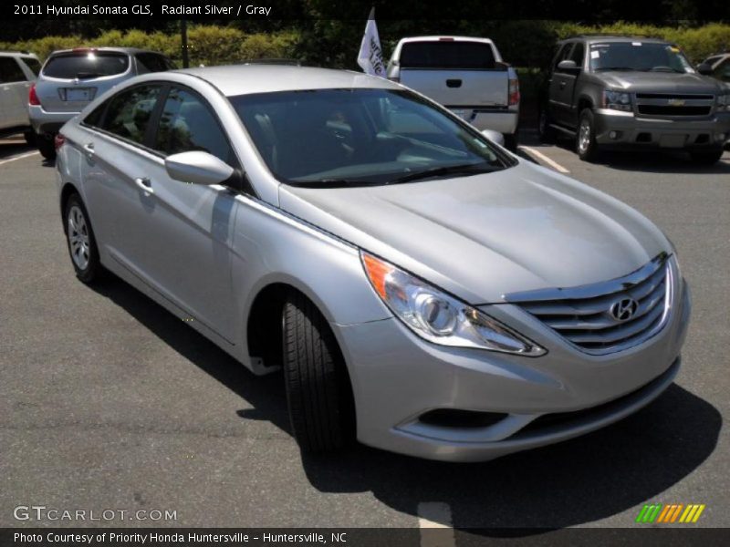 Radiant Silver / Gray 2011 Hyundai Sonata GLS
