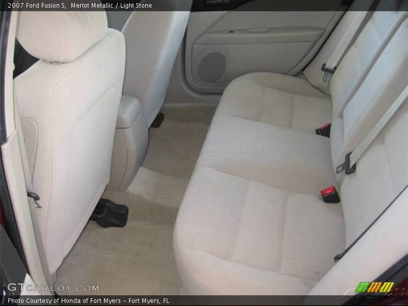 Merlot Metallic / Light Stone 2007 Ford Fusion S