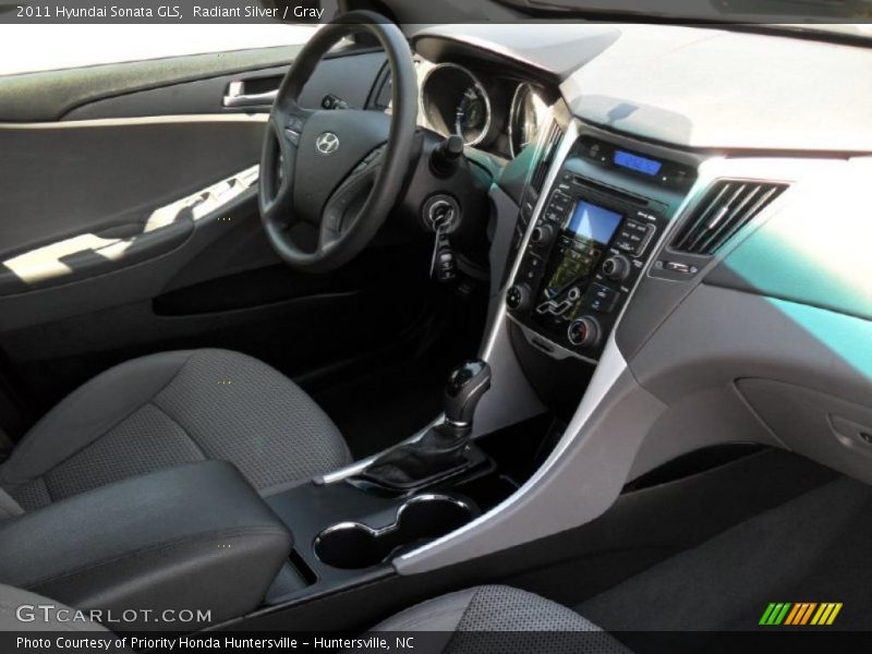 Radiant Silver / Gray 2011 Hyundai Sonata GLS