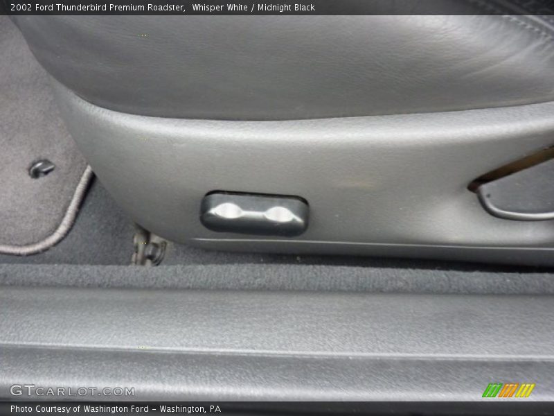 Whisper White / Midnight Black 2002 Ford Thunderbird Premium Roadster