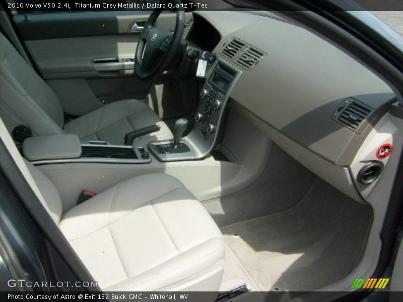 Titanium Grey Metallic / Dalaro Quartz T-Tec 2010 Volvo V50 2.4i