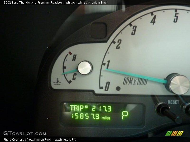 Whisper White / Midnight Black 2002 Ford Thunderbird Premium Roadster
