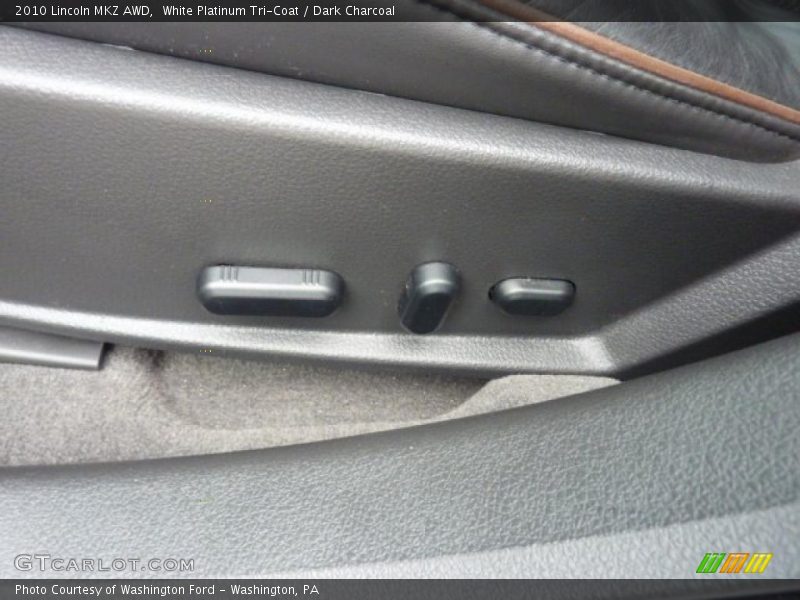 White Platinum Tri-Coat / Dark Charcoal 2010 Lincoln MKZ AWD