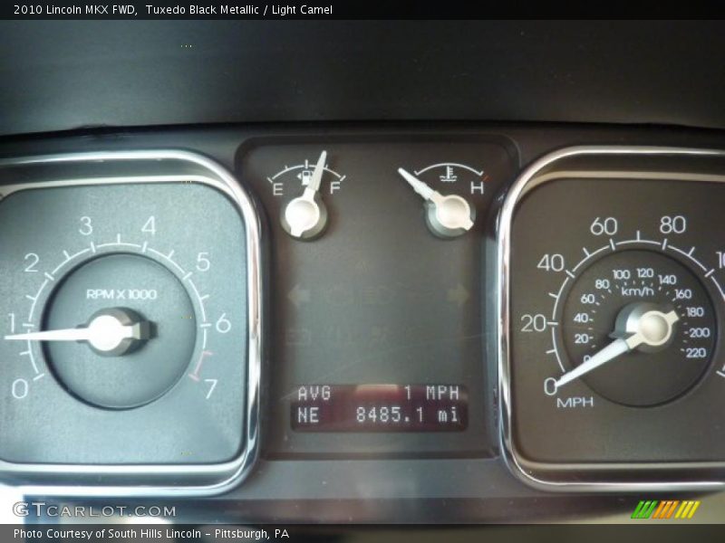 Tuxedo Black Metallic / Light Camel 2010 Lincoln MKX FWD
