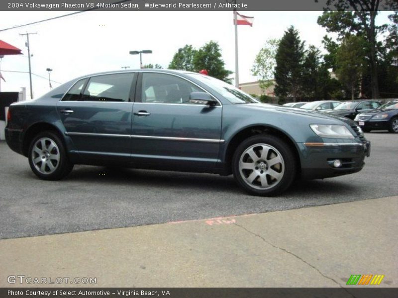 Waterworld Pearlescent / Anthracite 2004 Volkswagen Phaeton V8 4Motion Sedan