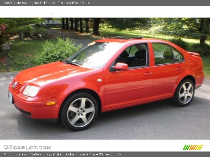 Tornado Red / Black 2003 Volkswagen Jetta GLI Sedan