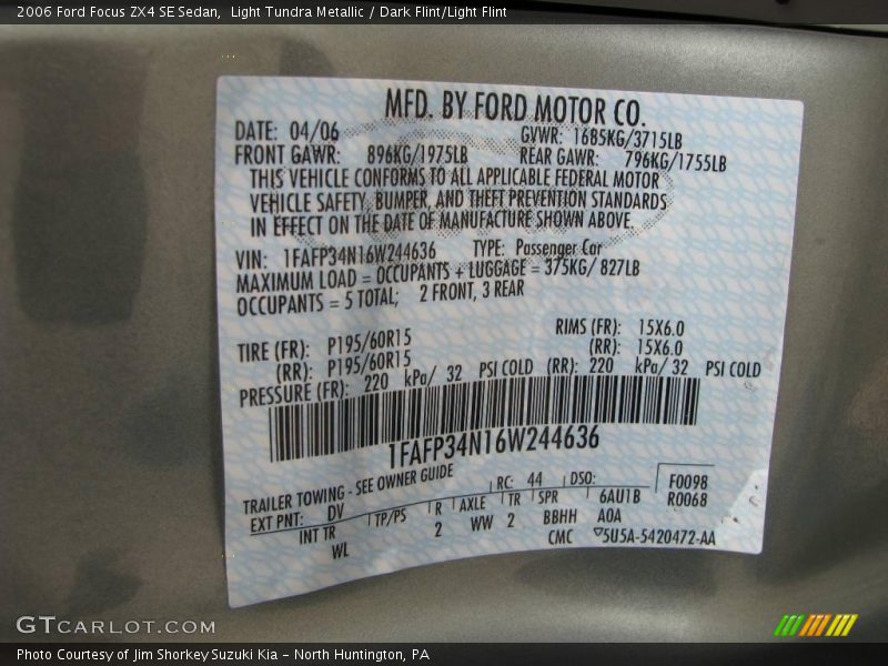 Light Tundra Metallic / Dark Flint/Light Flint 2006 Ford Focus ZX4 SE Sedan