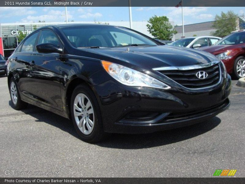 Midnight Black / Gray 2011 Hyundai Sonata GLS