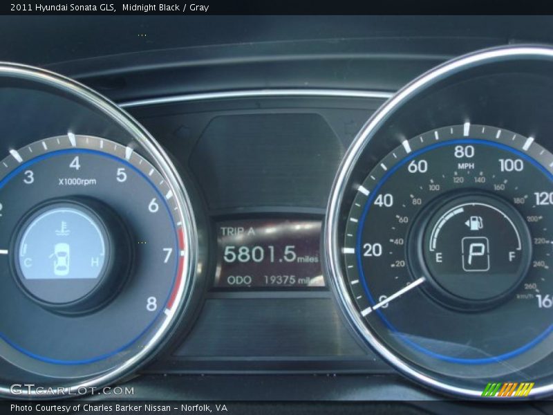 Midnight Black / Gray 2011 Hyundai Sonata GLS