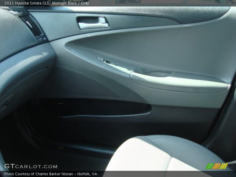 Midnight Black / Gray 2011 Hyundai Sonata GLS