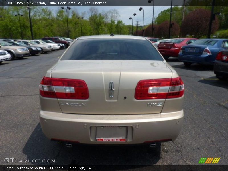Dune Pearl Metallic / Dark Charcoal 2008 Lincoln MKZ Sedan
