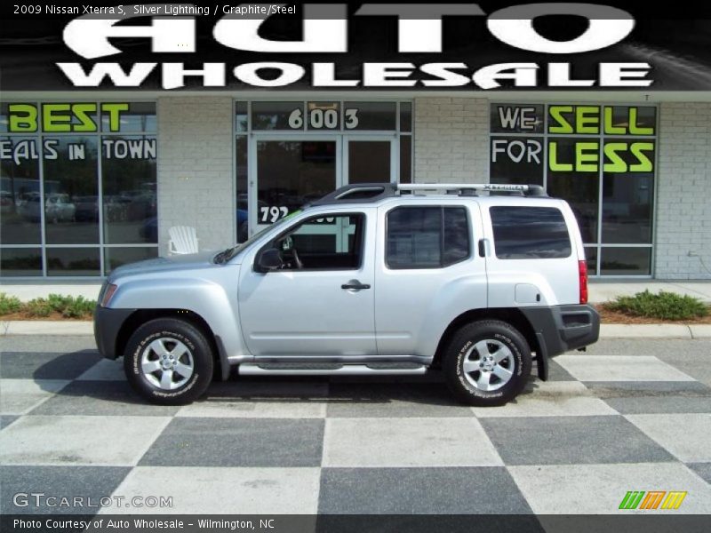Silver Lightning / Graphite/Steel 2009 Nissan Xterra S