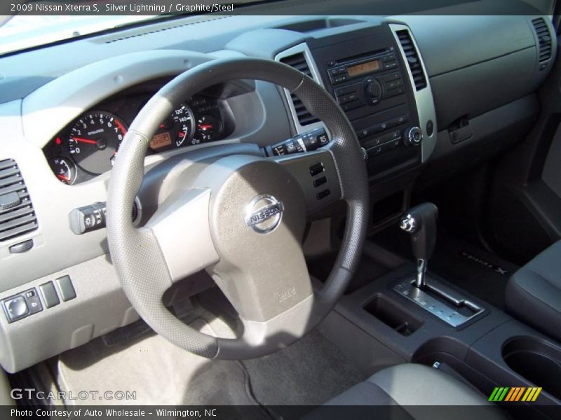Silver Lightning / Graphite/Steel 2009 Nissan Xterra S
