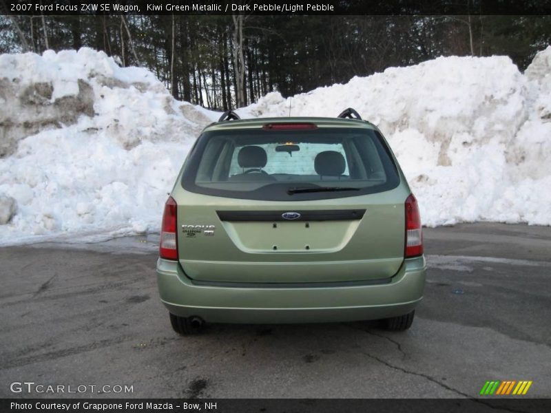 Kiwi Green Metallic / Dark Pebble/Light Pebble 2007 Ford Focus ZXW SE Wagon