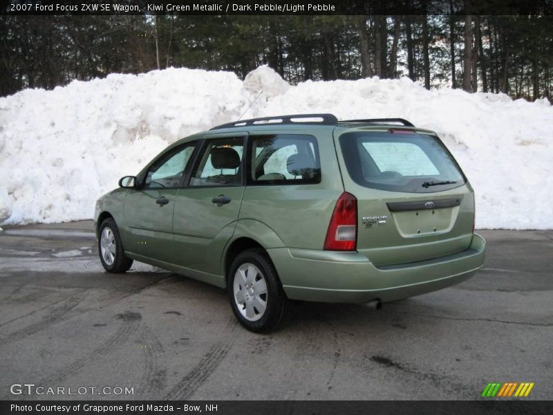 Kiwi Green Metallic / Dark Pebble/Light Pebble 2007 Ford Focus ZXW SE Wagon