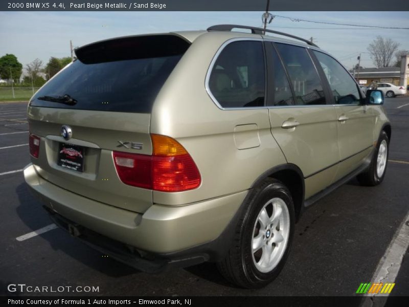 Pearl Beige Metallic / Sand Beige 2000 BMW X5 4.4i