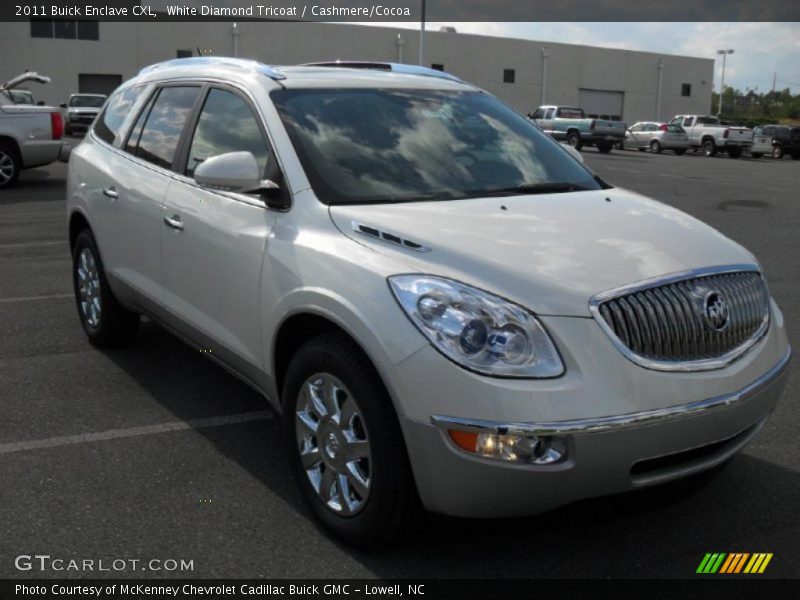 White Diamond Tricoat / Cashmere/Cocoa 2011 Buick Enclave CXL
