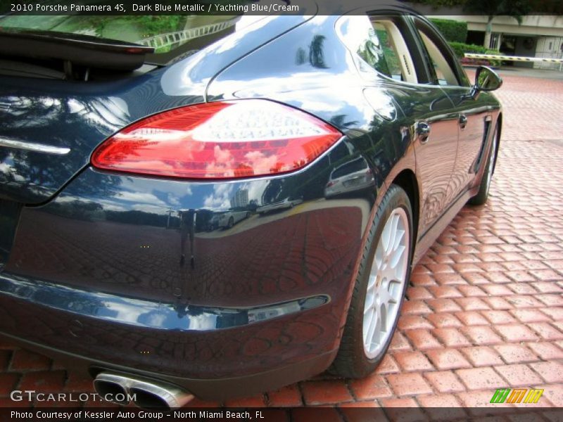 Dark Blue Metallic / Yachting Blue/Cream 2010 Porsche Panamera 4S