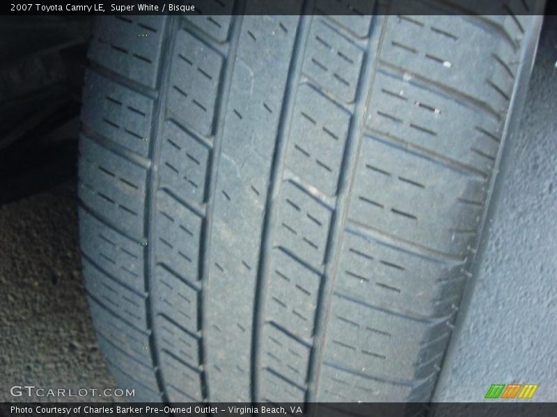 Super White / Bisque 2007 Toyota Camry LE