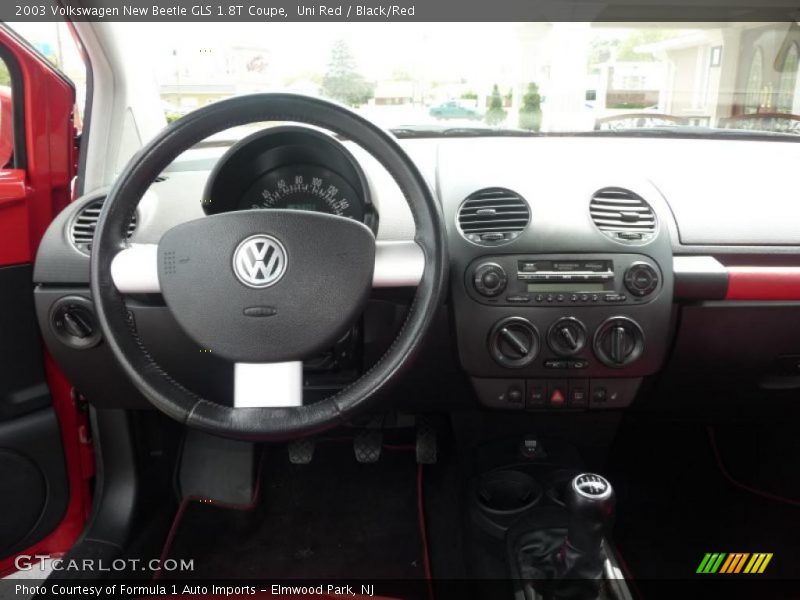 Uni Red / Black/Red 2003 Volkswagen New Beetle GLS 1.8T Coupe