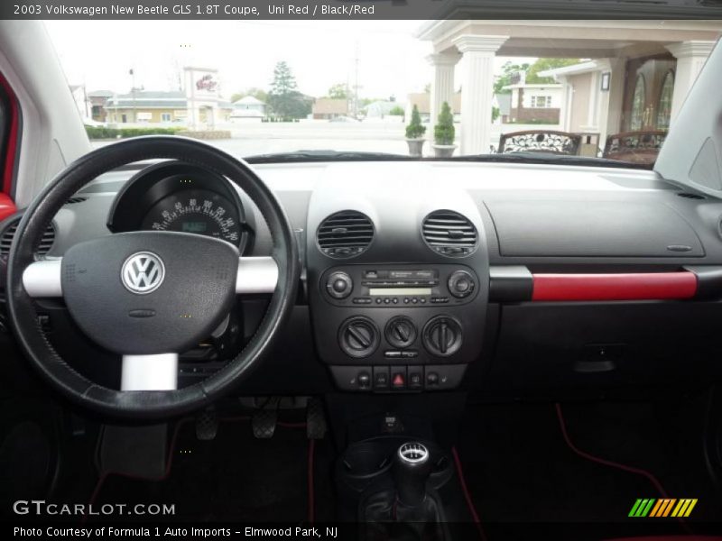 Uni Red / Black/Red 2003 Volkswagen New Beetle GLS 1.8T Coupe