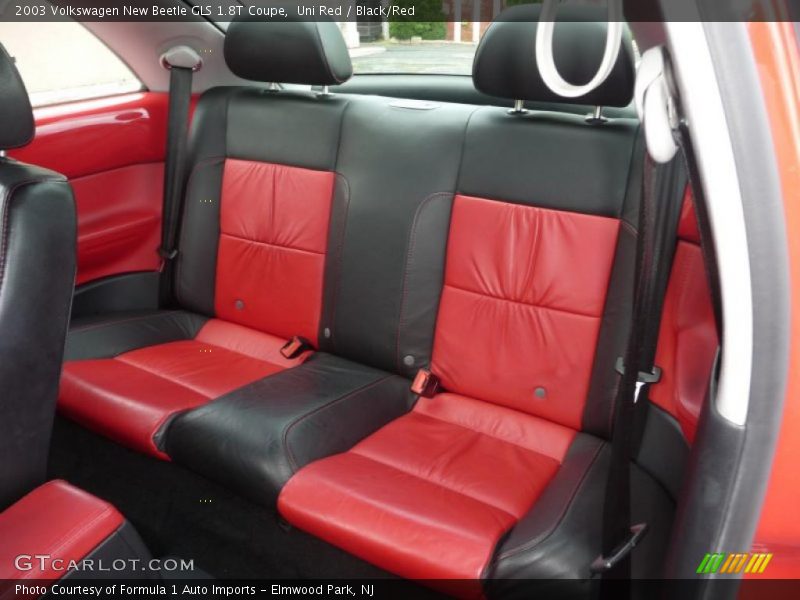 Uni Red / Black/Red 2003 Volkswagen New Beetle GLS 1.8T Coupe