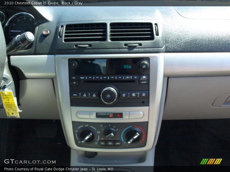 Black / Gray 2010 Chevrolet Cobalt LS Coupe