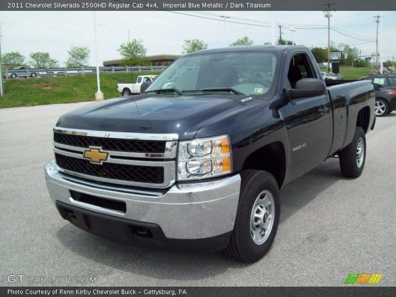 Front 3/4 View of 2011 Silverado 2500HD Regular Cab 4x4